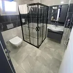 Mavi Restaurant & 3