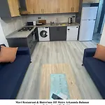 Mavi Restaurant & 3 Apartment