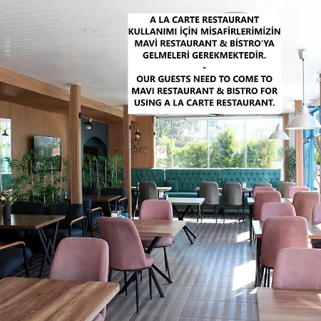 Mavi Restaurant & 3 Appartamento