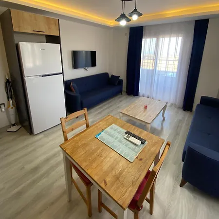 דירה Mavi Restaurant & 3 *