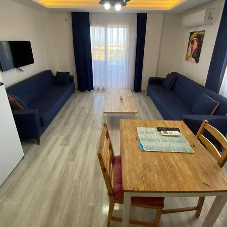 Mavi Restaurant & 3 דירה *