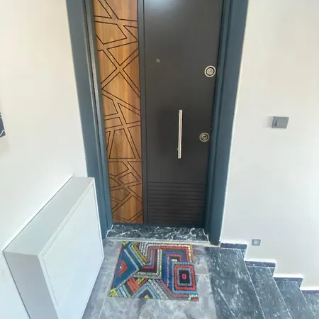 شقة Mavi Restaurant & 3 *